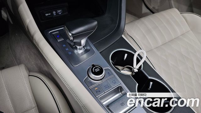 Genesis G70 2019 — photo 12