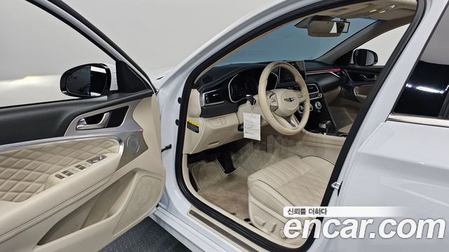 Genesis G70 2019 — photo 13
