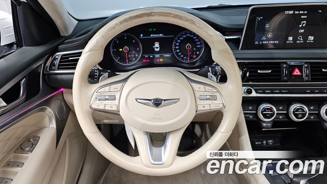 Genesis G70 2019 — photo 19