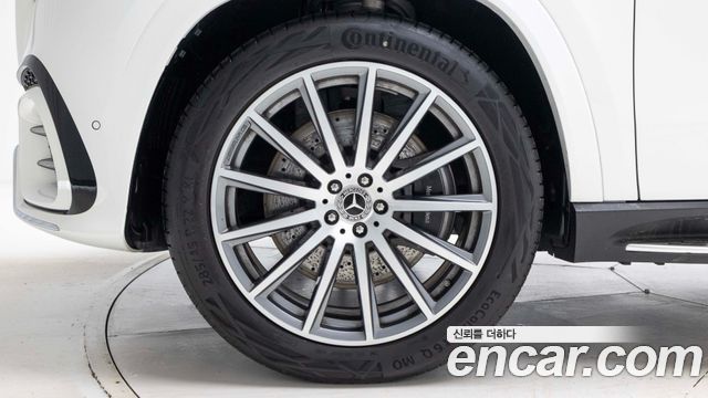 Mercedes-Benz GLS-Class 2026 — photo 5
