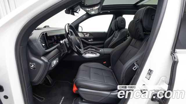 Mercedes-Benz GLS-Class 2026 — photo 14