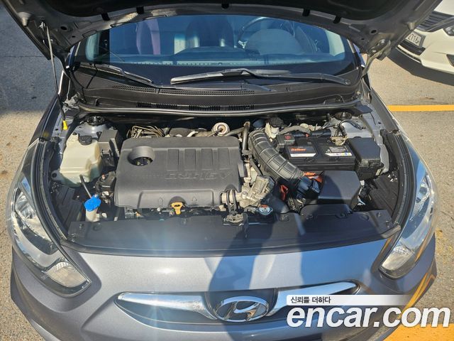 Hyundai Accent 2014 — photo 6