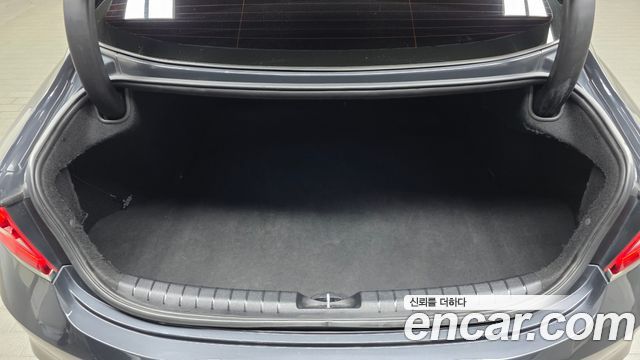 Hyundai Grandeur 2019 — photo 26