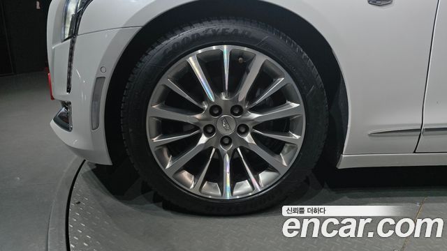 Cadillac CT6 2018 — photo 5