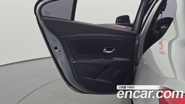 Renault Korea SM3 2016 — photo 15