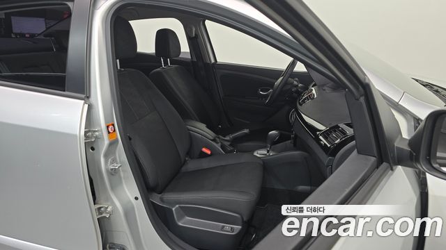 Renault Korea SM3 2016 — photo 16