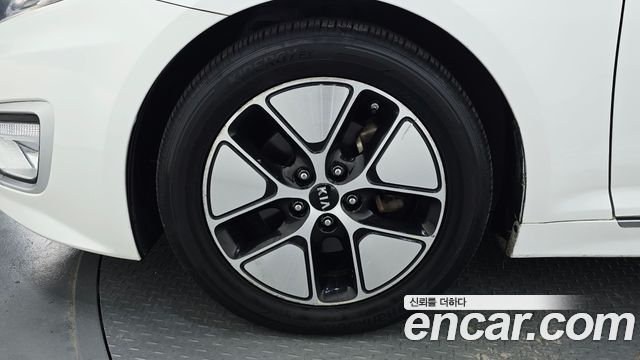 Kia K5 2014 — photo 5