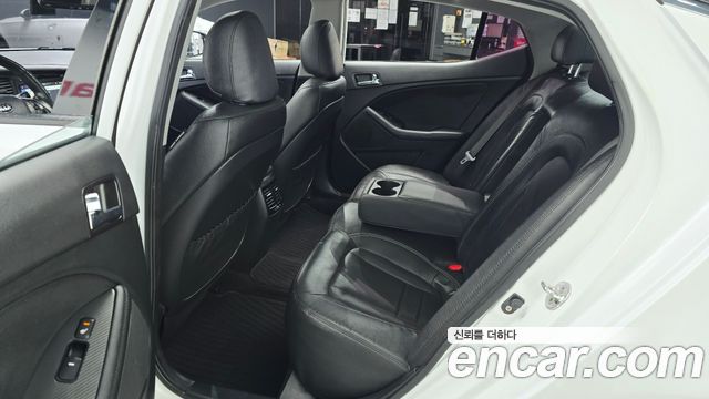Kia K5 2014 — photo 18