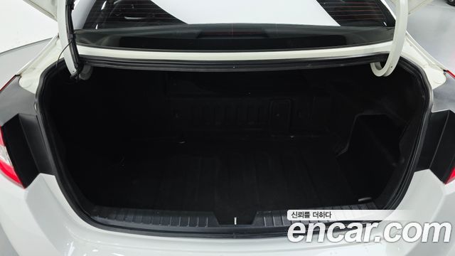 Kia K5 2014 — photo 22