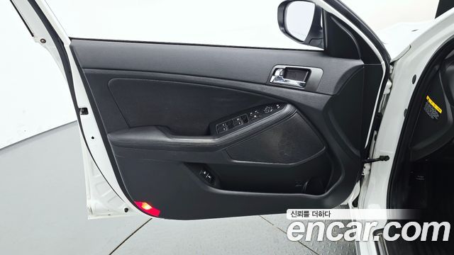 Kia K5 2014 — photo 14