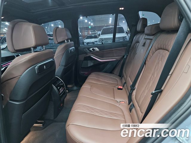 BMW X5 2026 — photo 8