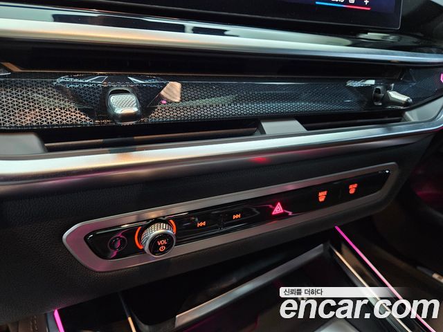BMW X5 2026 — photo 17