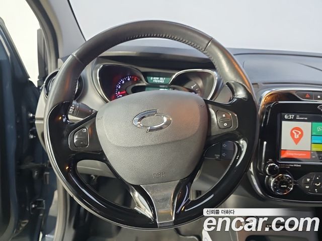 Renault Korea QM3 2016 — photo 8