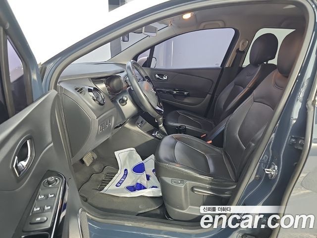 Renault Korea QM3 2016 — photo 10
