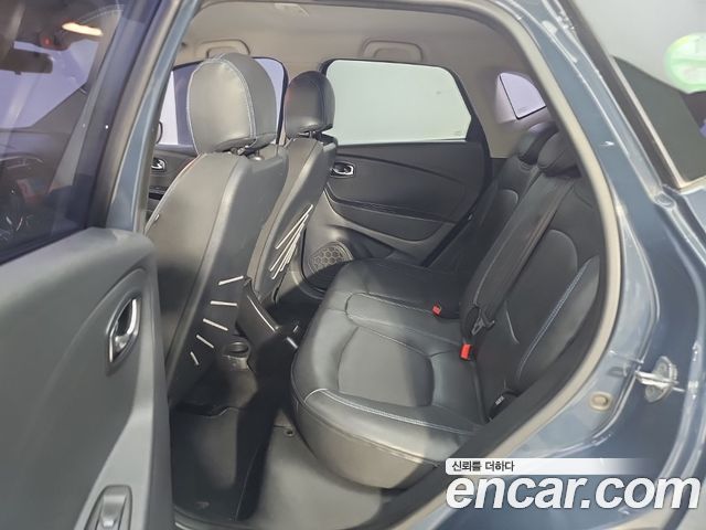 Renault Korea QM3 2016 — photo 11