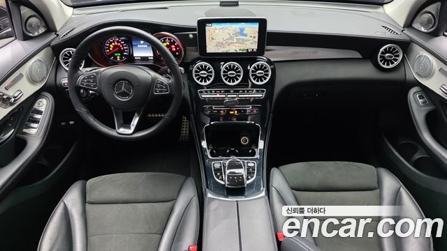 Mercedes-Benz GLC-Class 2019 — photo 10
