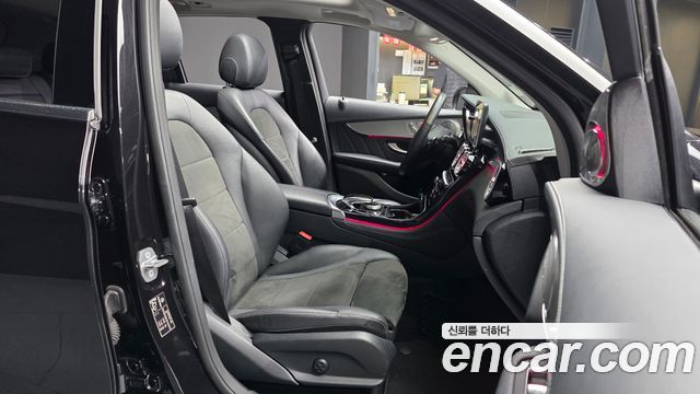 Mercedes-Benz GLC-Class 2019 — photo 17