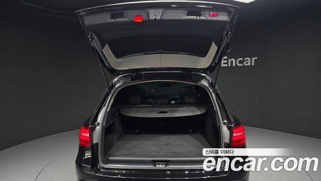 Mercedes-Benz GLC-Class 2019 — photo 26