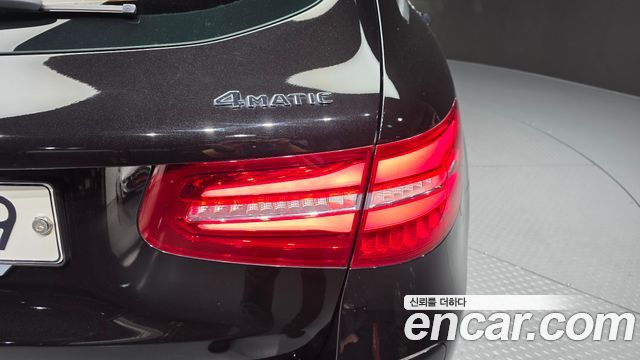 Mercedes-Benz GLC-Class 2019 — photo 9
