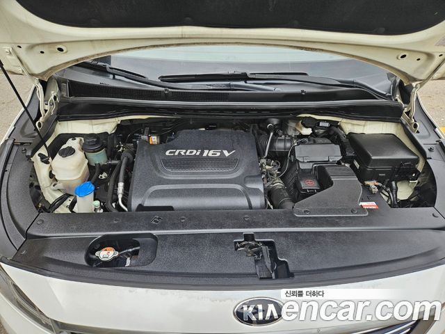 Kia Canival 2015 — photo 6