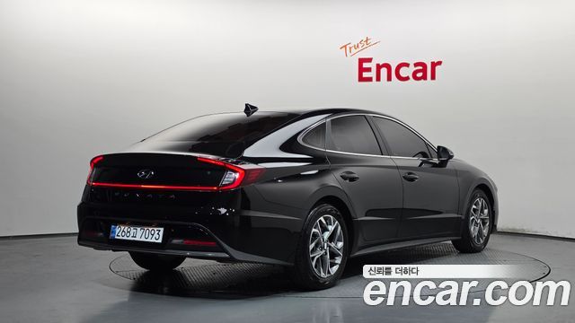 Hyundai Sonata 2022 — photo 2