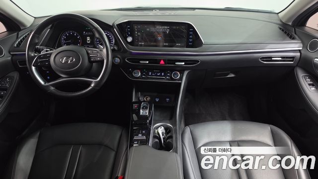 Hyundai Sonata 2022 — photo 10