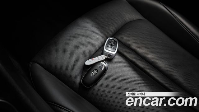 Hyundai Sonata 2022 — photo 21