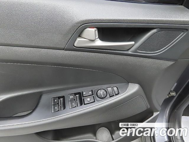 Hyundai Tucson 2018 — photo 12