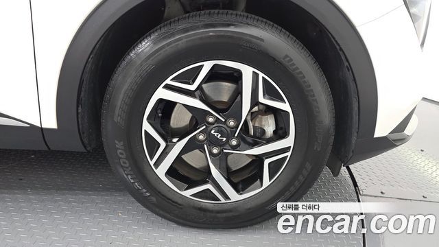 Kia Sportage 2022 — photo 7