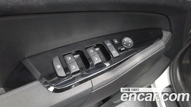 Kia Sportage 2022 — photo 30