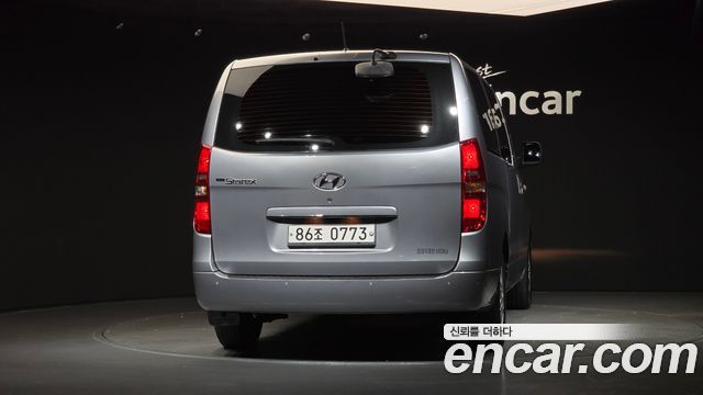 Hyundai Starex 2019 — photo 4