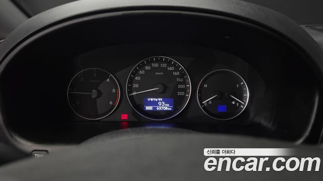 Hyundai Starex 2019 — photo 11