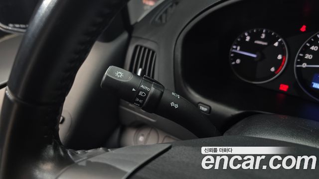 Hyundai Starex 2019 — photo 22