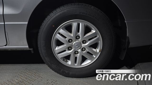 Hyundai Starex 2019 — photo 7