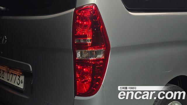 Hyundai Starex 2019 — photo 9