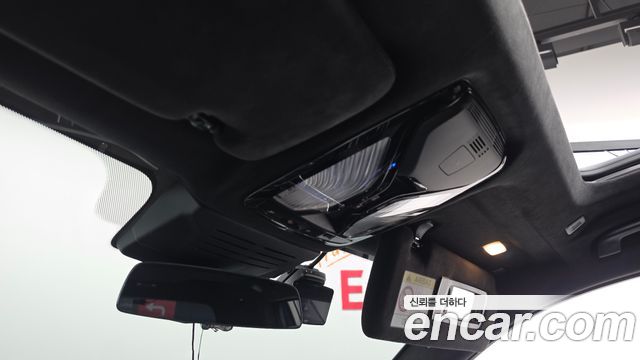 BMW X7 2025 — photo 28