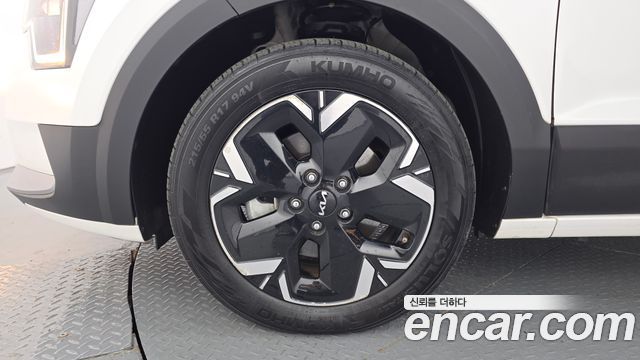 Kia Niro 2023 — photo 5