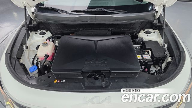 Kia Niro 2023 — photo 6