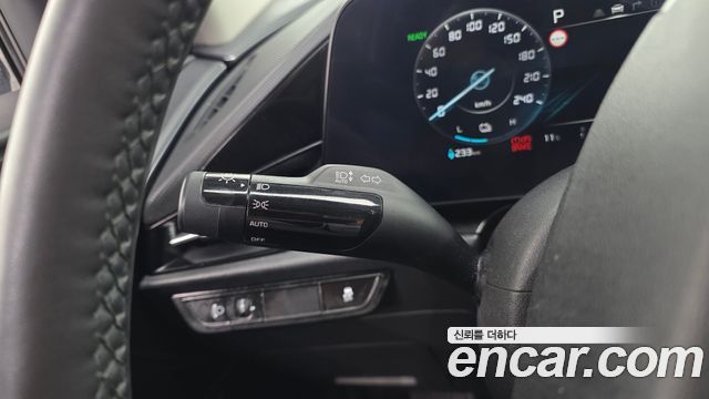 Kia Niro 2023 — photo 16