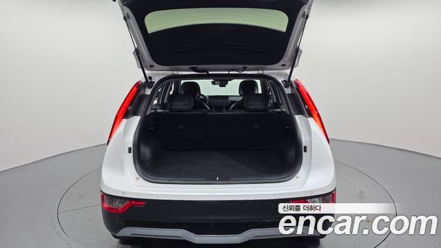 Kia Niro 2023 — photo 20