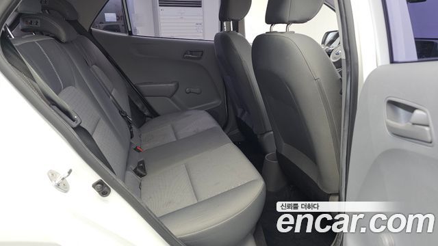Kia morning 2018 — photo 17