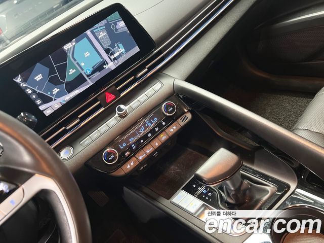 Hyundai AVANTE 2021 — photo 9