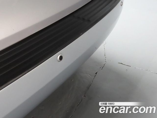 Kia Canival 2011 — photo 20