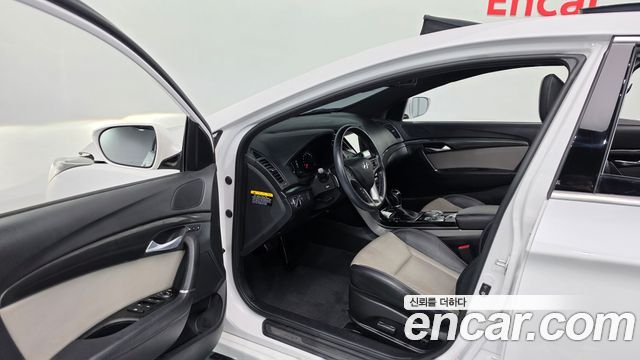 Hyundai i40 2016 — photo 10