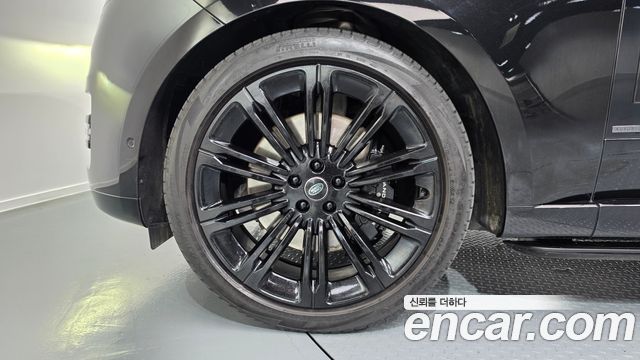 Land Rover Range Rover 2024 — photo 5