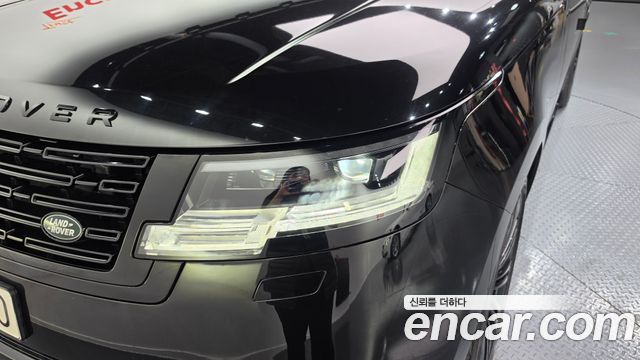 Land Rover Range Rover 2024 — photo 8