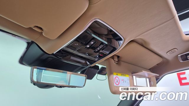 Land Rover Range Rover 2024 — photo 28