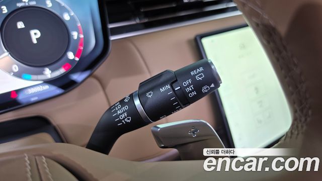 Land Rover Range Rover 2024 — photo 29