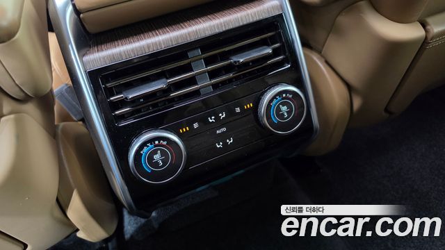 Land Rover Range Rover 2024 — photo 33