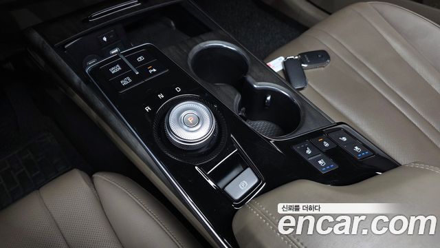 Kia K8 2022 — photo 9